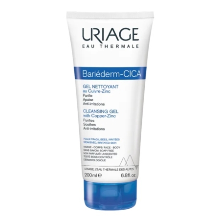 Un tube de Gel Nettoyant Uriage Bariéderm-CICA est présenté sur fond blanc. Blanc avec des touches de bleu, il contient 200 ml. Son étiquette indique qu'il nettoie, purifie et apaise les peaux irritées grâce à son action cuivre-zinc. Dakar