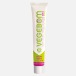 Un tube de baume bébé VEGEBOOM avec un bouchon blanc. L'étiquette arbore des inscriptions vertes, roses et violettes, soulignant ses vertus dermatologiques et ses propriétés protectrices pour les bébés. L'emballage est simple et épuré. Dakar