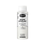 Un flacon blanc de Waam Baume Démêlant BIO 400ml avec une étiquette noire et grise affichant des textes en français et en anglais, des logos de certification et des détails sur le produit se tient debout sur un fond blanc. Dakar