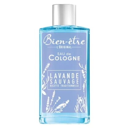 Un flacon bleu de 250 ml d'Eau de Cologne Lavande de Provence L'Original, aux motifs floraux blancs et lavande, capture l'essence de la lavande sauvage dans un style classique et élégant. Dakar