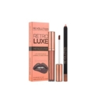 Le Coffret Maquillage pour Lèvres Retro Luxe Metallic Kit Sovereign de MakeUp Revolution en or rose comprend un crayon à lèvres et un rouge à lèvres liquide, tous deux présentés debout à côté de l'élégant emballage en boîte. Dakar