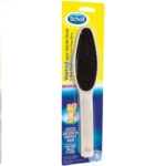 La pédicure Scholl Lime Pour Peau Dure 1 Pièce est dotée d'un manche blanc et d'une surface abrasive noire dans un emballage jaune et bleu avec des informations en néerlandais - parfaite lorsqu'elle est combinée avec Scholl Fresh Step Spray Chaussures pour un soin complet des pieds. Dakar