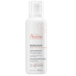 Un flacon blanc de 400 ml d'Avène XeraCalm AD Crème Relipidante avec une pompe et un marquage gris-orange se trouve à côté de l'Avène Hyaluron Activ B3 Crème Régénération Cellulaire. Dakar