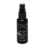 Un vaporisateur noir de 30 ml de L.A. Girl Spray Fixateur de Maquillage Mat Pro Setting au fini mat, avec un texte blanc et un bouchon vaporisateur noir. Dakar