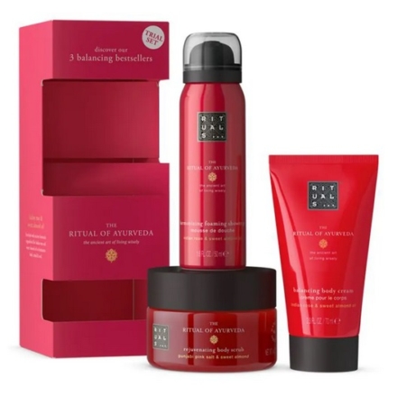 Le coffret Rituals coffret d'essaie le rituel de l'ayurveda comprend trois soins rouges - un gel douche moussant, une crème équilibrante pour le corps et un gommage rajeunissant pour le corps - présentés dans un emballage rouge coordonné. Dakar