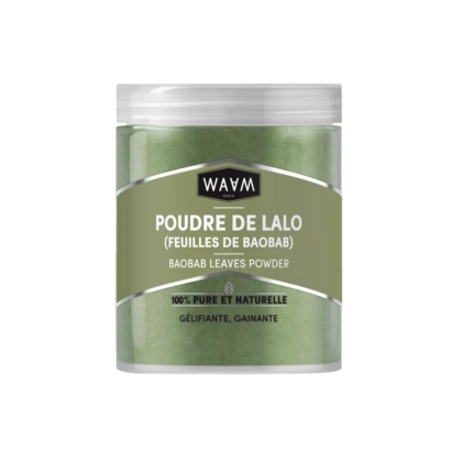 Un pot en plastique transparent de Waam Poudre de Lalo (feuilles de Baobab) 100% Naturelle 150g, rempli de poudre verte. L'étiquette indique "100% pure et naturelle" et présente des propriétés telles que "gélifiante, gainante". Dakar