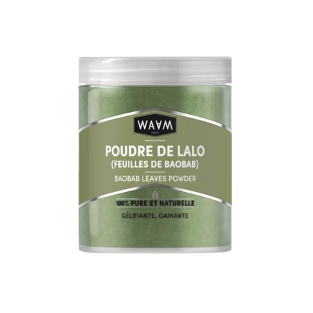 Un pot en plastique transparent de Waam Poudre de Lalo (feuilles de Baobab) 100% Naturelle 150g, rempli de poudre verte. L'étiquette indique "100% pure et naturelle" et présente des propriétés telles que "gélifiante, gainante". Dakar