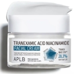 Aplb Crème Visage Illuminatrice et Apaisant Acide Tranexamique et Niacinamide 55 ml contient 28,3% d'ingrédients actifs et offre des bénéfices éclaircissants, tenseurs, hydratants et apaisants. Dakar