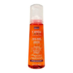 Un flacon de 248 ml de Mousse Coiffante Boucles au Beurre de Karité de Cantu, avec une étiquette orange et un bouchon transparent, conçu pour coiffer les cheveux bouclés et ondulés. Dakar