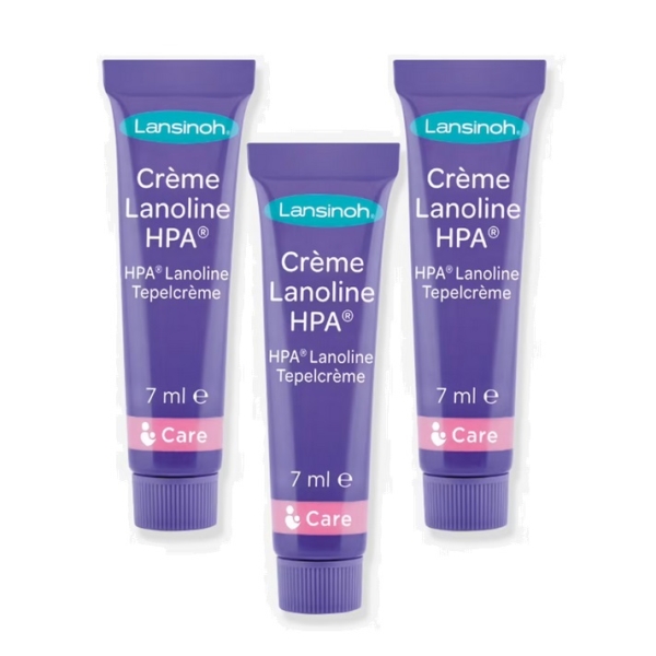 Trois tubes violets de Lansinoh Crème Apaisante Lanoline HPA Pour Mamelons (3x7 ml) avec le nom du produit et la marque affichés, des accents roses et blancs, et un symbole de cœur près du fond. Dakar