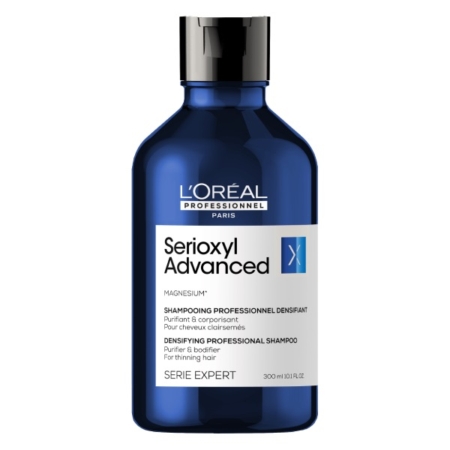 Un flacon bleu de 300 ml de L'Oréal Serioxyl Advanced Shampoing Densifiant et Volume Cheveux présente un bouchon noir, une étiquette blanche et des informations sur le produit pour les cheveux clairsemés. Dakar