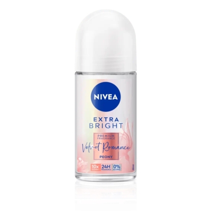 Un flacon de déodorant roll-on Nivea Extra Bright Velvet Romance Peony avec un bouchon blanc et un motif floral rose sur l'étiquette. Dakar