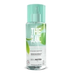 Un flacon pulvérisateur transparent de 250 ml de Solinotes Thé Blanc Brume parfumée pour Femme, avec des accents verts, des graphiques de feuilles, et des informations détaillées sur le produit sur l'étiquette. Dakar
