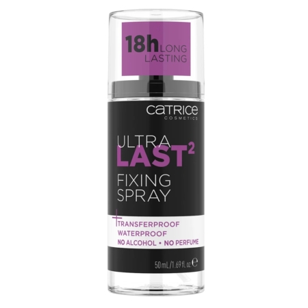 Un flacon de 50 ml de Catrice Ultra Last2 Spray Fixateur Longue Tenue et Waterproof, étiqueté comme 18h long lasting, transferproof, waterproof, alcohol-free, perfume-free ; avec un bouchon transparent et un design violet-noir. Dakar