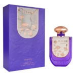 Un flacon violet du parfum "Fleurie Violette" de Riiffs se trouve à côté de sa boîte violette et dorée à motifs floraux, tous deux ornés de roses et d'élégantes touches d'or. Dakar