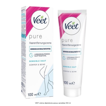 Un tube et une boîte de crème dépilatoire Veet Pure pour peau sensible, 100 ml, avec des accents bleus et roses, et une simple illustration de jambes sur l'emballage. Dakar
