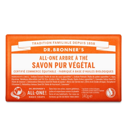 Une barre rectangulaire orange et blanche de savon pur à usage domestique Tea Tree All-One du Dr. Bronner's, étiquetée en français, mettant en valeur ses ingrédients biologiques et issus du commerce équitable, et pesant 140 g. Dakar
