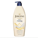 Une bouteille de crème hydratante Skin Firming Oil-Infused de Jergens avec un bouchon à pompe bleu, étiquetée pour une peau visiblement plus ferme et contenant du collagène et de l'élastine pour les peaux sujettes à la cellulite, 16.8 fl oz (496 ml). Dakar