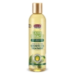 Un flacon en plastique transparent d'African Pride Olive Miracle Growth Oil Treatment avec un bouchon doré, comportant des étiquettes vertes et dorées mettant en valeur l'huile d'olive et l'huile d'arbre à thé pour lutter contre les cassures et favoriser la croissance des cheveux. Dakar