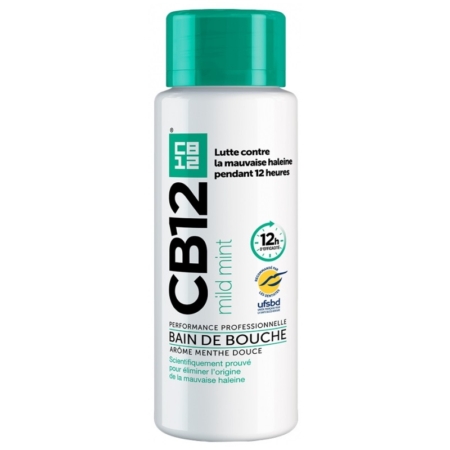 Un flacon blanc de rince-bouche CB12 à la menthe douce avec un texte et des accents verts, contenant des informations sur la protection de 12 heures contre la mauvaise haleine, la performance professionnelle et l'efficacité scientifiquement prouvée. Dakar