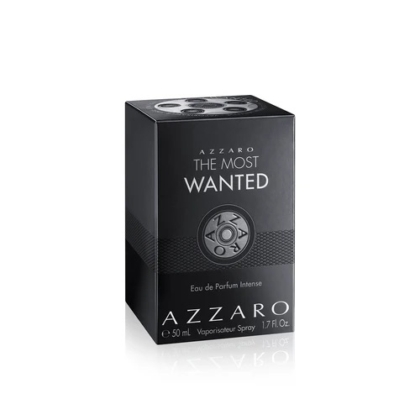 Boîte rectangulaire noire contenant l'Eau de Parfum Intense Azzaro The Most Wanted, avec un texte argenté et un emblème circulaire sur le devant. La boîte affiche des informations sur le produit et présente un design moderne et élégant. Dakar