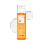 Un flacon orange de COSRX 5 PDRN Collagen Intense Vitalizing Serum, avec des gouttes de liquide transparent en arrière-plan. L'étiquette met en avant l'adénosine et le niacinamide pour des effets éclatants, raffermissants, hydratants et apaisants. Dakar