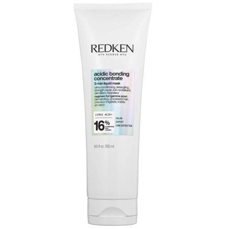 Un tube blanc de Redken Acidic Bonding Concentrate 5-Min Liquid Mask, 250 ml, avec un texte noir et une étiquette colorée détaillant les avantages du produit sur le devant. Dakar
