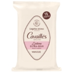 Un paquet de Cavaillès Lingettes Intimes L'intime Extra-Doux, contenant 15 lingettes intimes. L'emballage est de couleur crème avec une étiquette rose et marron mettant en avant la douceur de la formule et les 96% d'ingrédients d'origine naturelle. Dakar