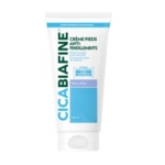 Tube blanc et bleu étiqueté "CICABIAFINE Crème Pieds Anti-Fendillements" pour les pieds secs, représenté debout sur un fond blanc. Le tube contient 100 ml de produit. Dakar