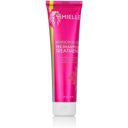 Un tube rose de Mielle Mongongo Oil Pre-Shampoo Treatment, avec un texte blanc et jaune, debout sur un fond blanc. Le tube contient 148 ml (5 fl oz). Dakar