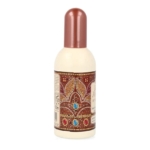 Flacon de couleur crème avec un bouchon marron, portant une étiquette décorative avec un motif de mosaïque en rouge, or et bleu, d'une contenance de 100 ml. Dakar