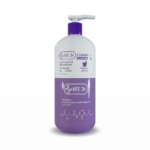 Un flacon de 500 ml de Ht26 Lait Corporel Lumière Vitamine C Éclat Intense (Copie) avec une pompe violette et une étiquette blanche affichant les détails du produit et une formule chimique. Dakar