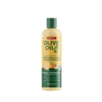 Une bouteille d'après-shampoing reconstituant ORS à l'huile d'olive et à l'huile d'orange douce ; emballage jaune et vert, format de 425 ml (16 fl oz), favorise le renforcement et la restauration de l'hydratation des cheveux. Dakar