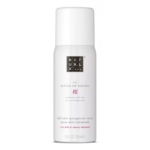 Flacon blanc du spray anti-transpirant 24h "The Ritual of Sakura" de Rituals, à base de lait de riz et de fleurs de cerisier, avec un texte minimaliste et un logo argenté et noir sur le devant. Dakar
