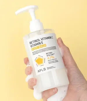 APLB Gel Douche Éclat et Lissant au Rétinol Vitamine C et E 300 ml – Image 2